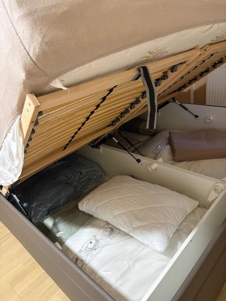 Manželská posteľ boxspring, 