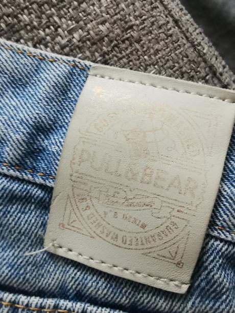 Riflové šortky, pull&bear,34