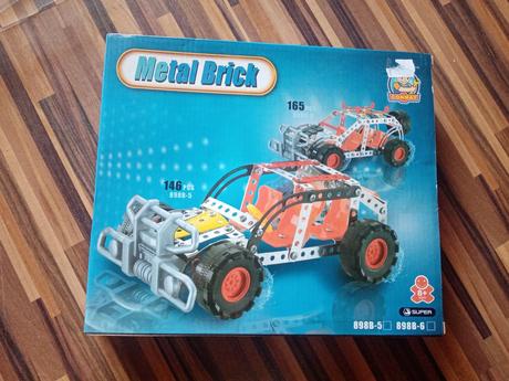 Stavebnica metal brick, 