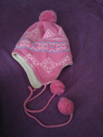 Teplucka ciapka na 1,5r., dalsia gratis, 86