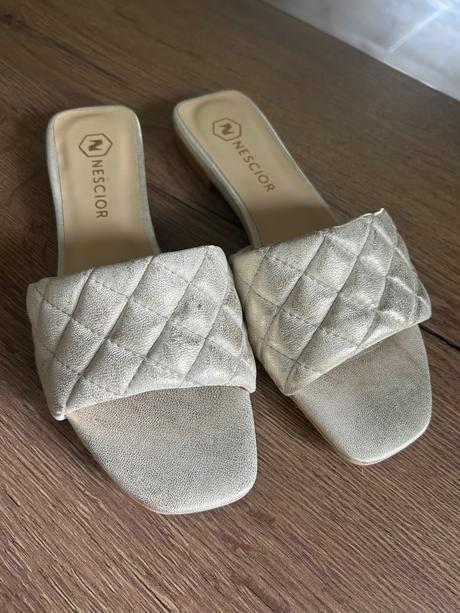 Damske kožené šlapky, 39