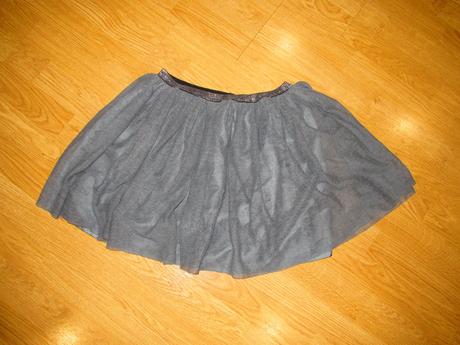 Šedá sukňa v. 164, 164