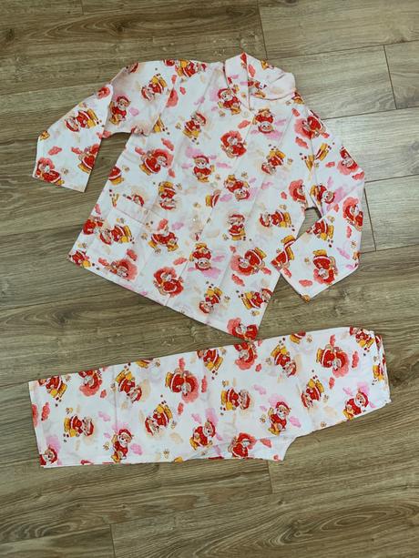 Pyžamo 128 retro, slovenka,128