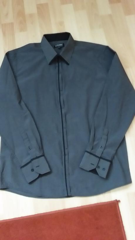 Prúžkovaná košeľa , 41