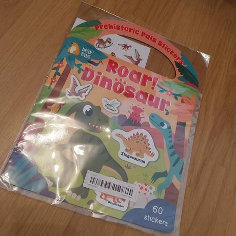 Tenke nalepky - vytvor si svoj dino park,