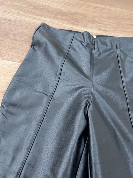 H&m dámske čierne legíny, h&m,s