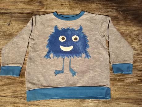 Mikinka s pohyblivými očami, f&f,110