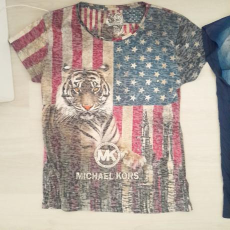 Zánovné dámske tričká veľkosť m,l cena 5e/ks, l