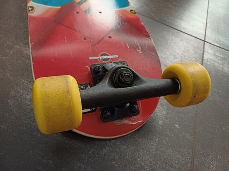 Skateboard,