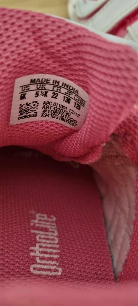 Botasky adidas v.22, adidas,22