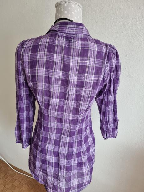 Fialovactenka blyzka 36, 36