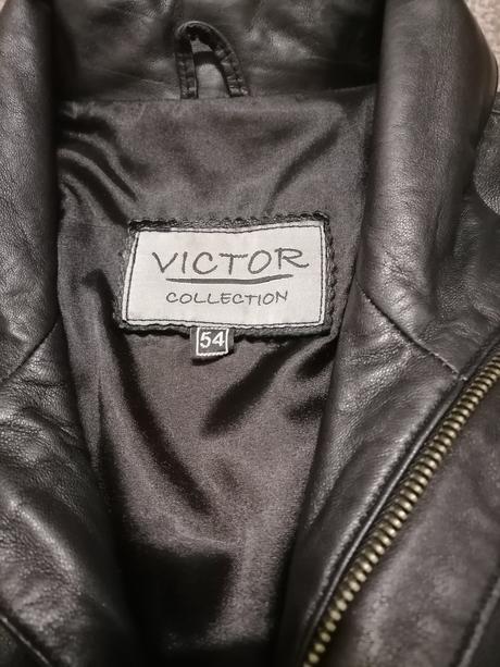 Kožená bunda, 54