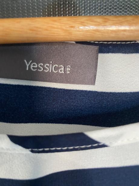 Dámska blúzka velk.40, yessica,40