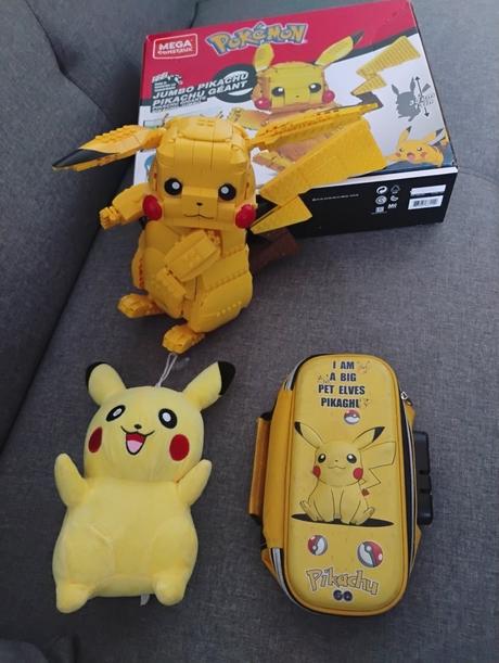 Pokémon stavebnica + figúrky +puzzle, 