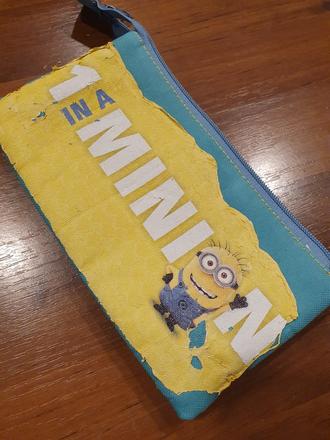 Peračník minion na veľa pasteliek,