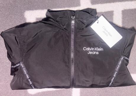 Bunda calvin klein v.128 a mikina ck, 128