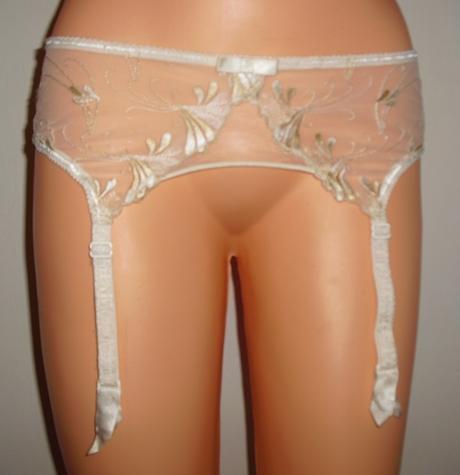 Luxusny podvazkovy pas, s