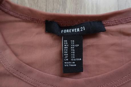 Jemné mäkkučké body forever21, xs