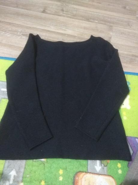 Dámsky svetrík, xs