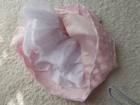 Slávnostné šatky, 92