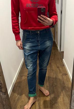 Rifle s nízkym sedom a cvokmi, 28