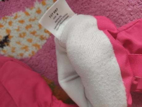 Rukavice ružové, 104