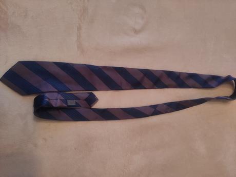 Pánske značkové kravaty, 