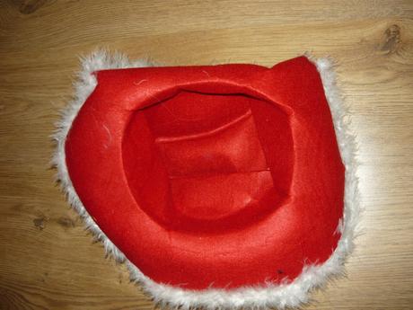 163.karnevalový kostým -kožený komplet aj s klobúk, 