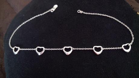 Strieborná retiazka so srdiečkami, 