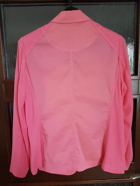 Kombinované tenké sako, 44