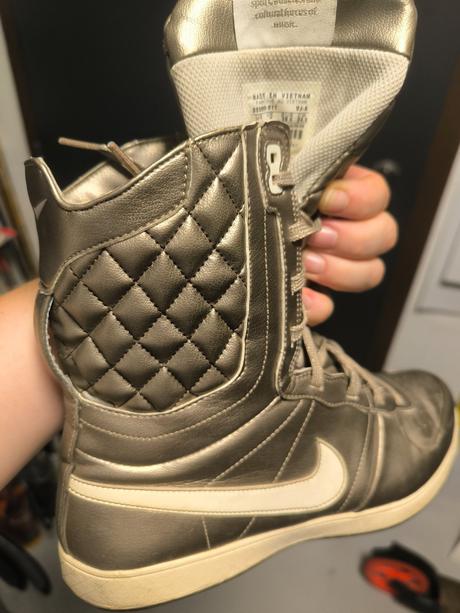 Macherské zlaté nike boty, nike,38