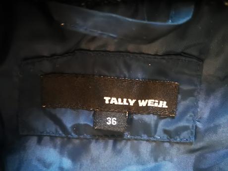 Prechodná bundička, 36