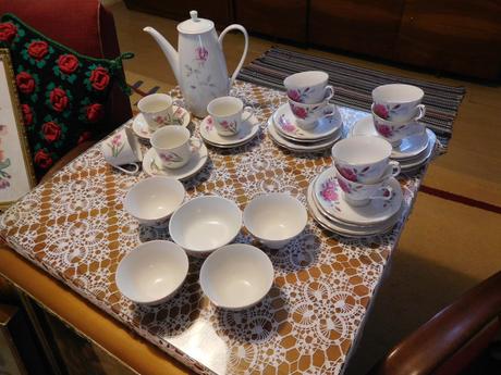 Čínsky porcelán na dopoužívanie, predaj iba spolu,, 