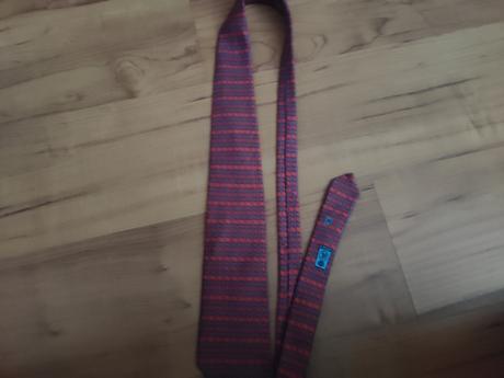 Pánske značkové kravaty, 