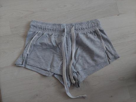 Šortky č.34, tally weijl,34