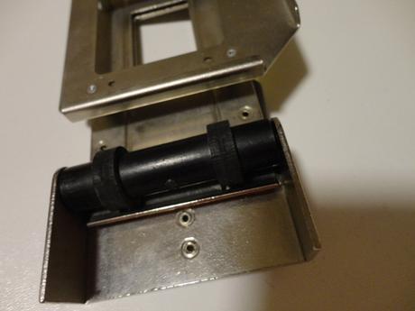 Premietačka na diapozitívy - 2 druhy, 