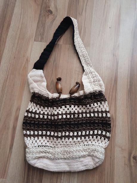 Ručné háčkovaná kabelka,