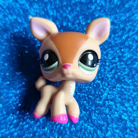 Lps littlest pet shop,