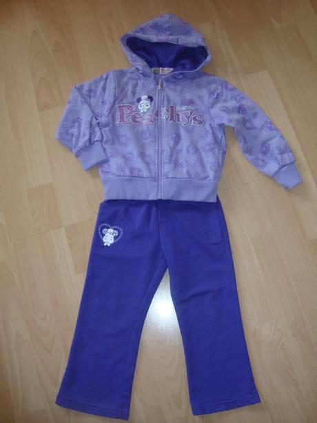 Tepláková súprava, 98