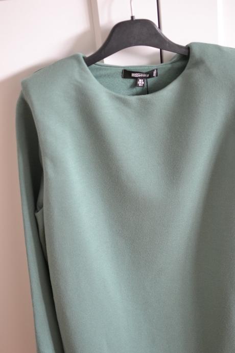 Zelené mikinové šaty missguided 34, xs