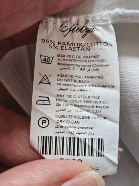 Tričko so srdiečkom, 110