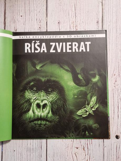 Enciklopedia s 3d obrazkami. "risa zvierat", 