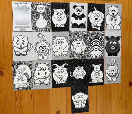 Kontrastne karticky cierna na bile top stav, 