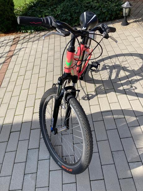 Bicykel mayo 24 basic v, 24