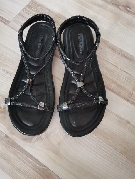 Ako nové par krát obuté, clara barson,36