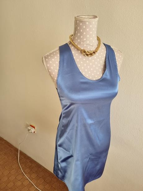 Svetlomodrá elastická spodnička pod šaty s, s