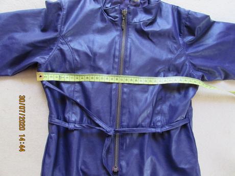 Koženková bunda fialová, marks & spencer,104