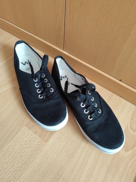 Plátenné tenisky, 38