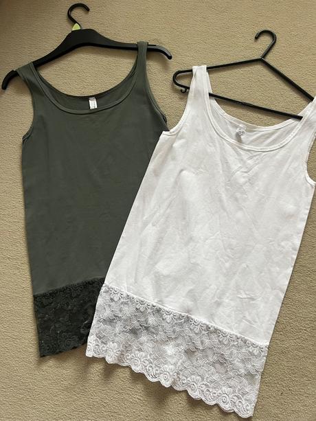 Tiekla s čipkou, m / s