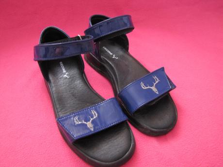 Lakovky - sandálky, 32